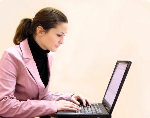 women-computer[1]